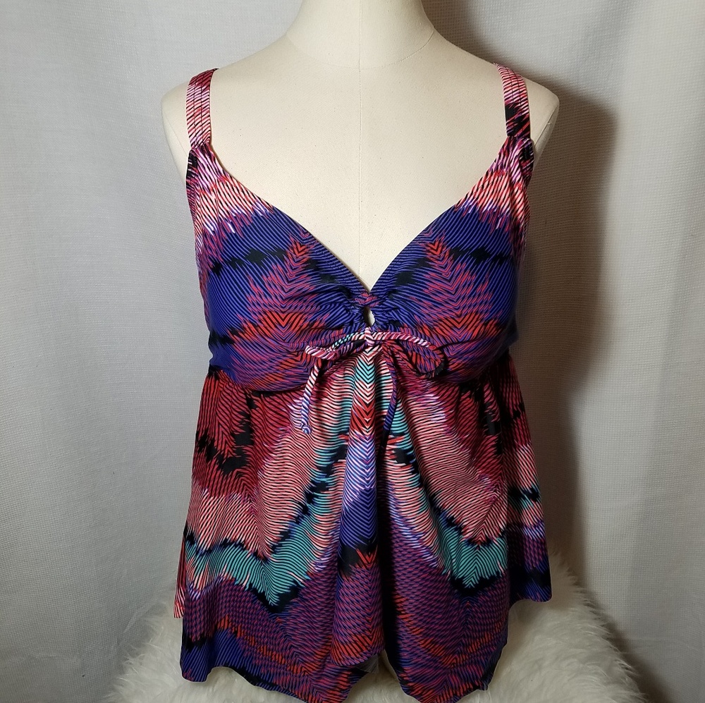 Swimsuits for All Plus Strata Tankini Swim Top